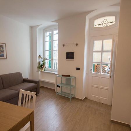 Bilocale A 90 Metri Dal Mare Apartment Varazze Exterior photo