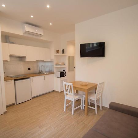 Bilocale A 90 Metri Dal Mare Apartment Varazze Exterior photo